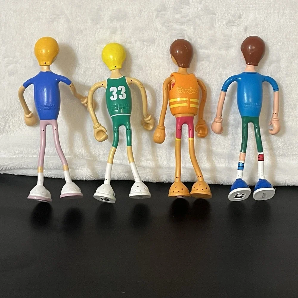 Kid Galaxy BENDOS Bendable 4 Figures Lot Swimming Basketball Camp Mindy Sassy